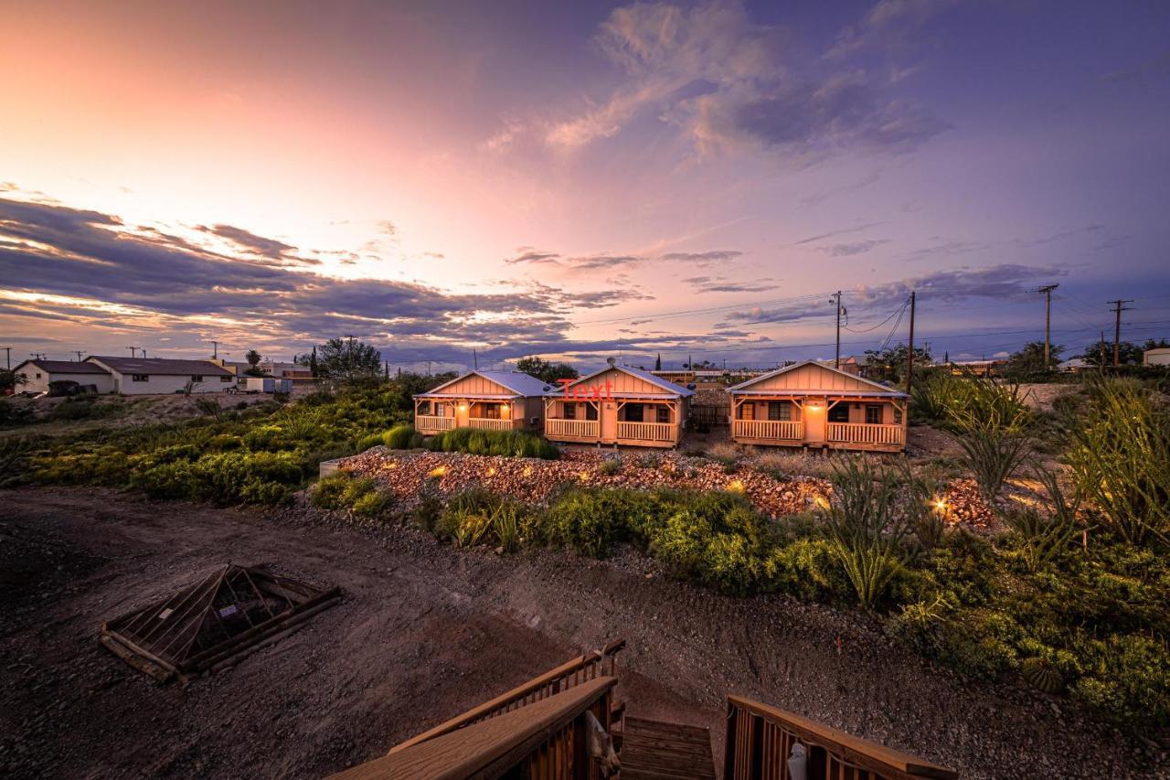 -Pet Friendly- Miners Cabin #5 -Two Double Beds - Private Balcony Tombstone Exterior foto