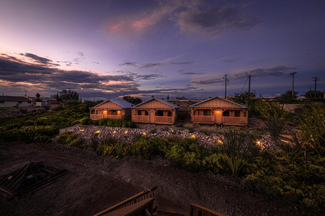 -Pet Friendly- Miners Cabin #5 -Two Double Beds - Private Balcony Tombstone Exterior foto