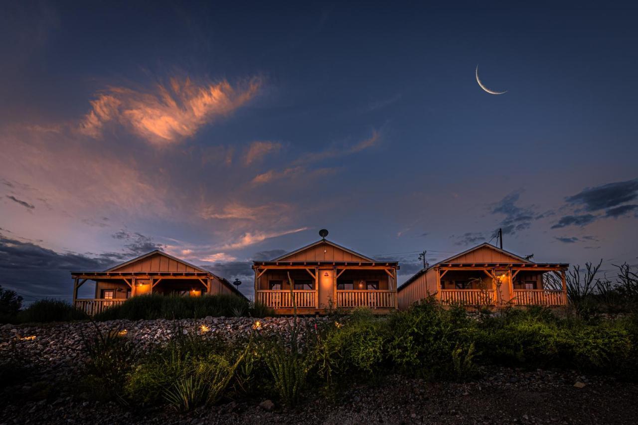 -Pet Friendly- Miners Cabin #5 -Two Double Beds - Private Balcony Tombstone Exterior foto